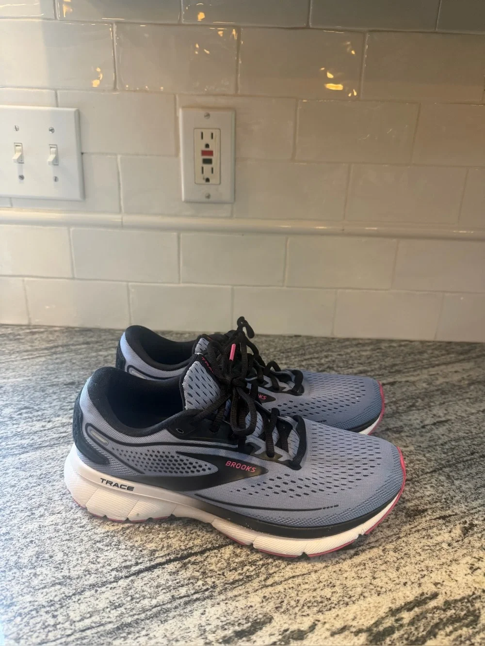 Women’s Brooks Trace 2 Size 8